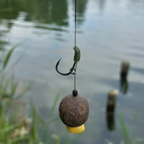 Przypon blow back rig-hak korda kamakura wide gape x (nr6)-plecionka w otulinie Korda 25lbs-długi włos - obrazek 2