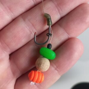 Przypon blow back rig-hak korda kamakura wide gape x (nr6)-plecionka w otulinie Korda 25lb